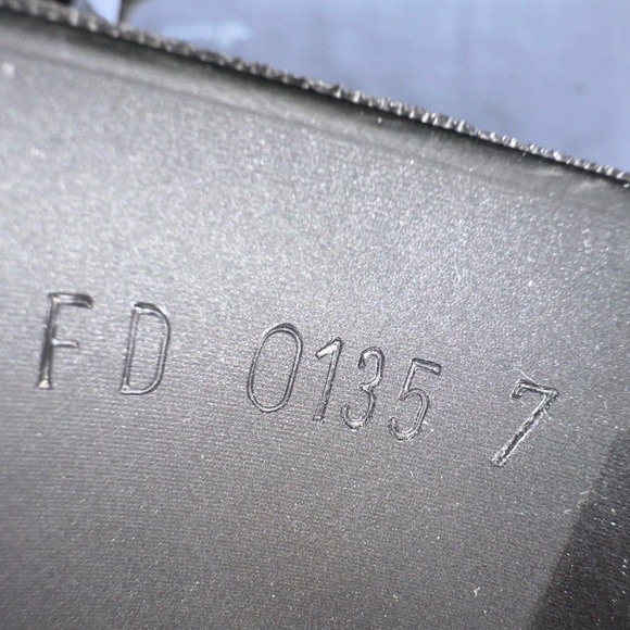 Louis Vuitton Sandals Us size 8-9 - Picture 9 of 11